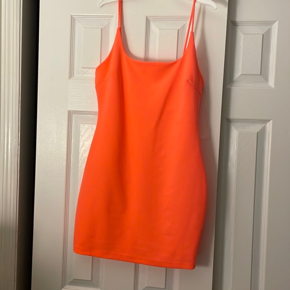 Windsor Neon Pink Mini Dress - Picture 3 of 3